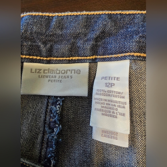 Womens Liz Claiborne Dark Blue Denim Jeans - Picture 3 of 6